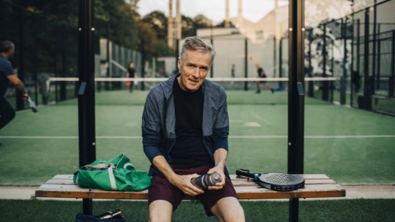 ldre_mand_padel_article-card_576x324